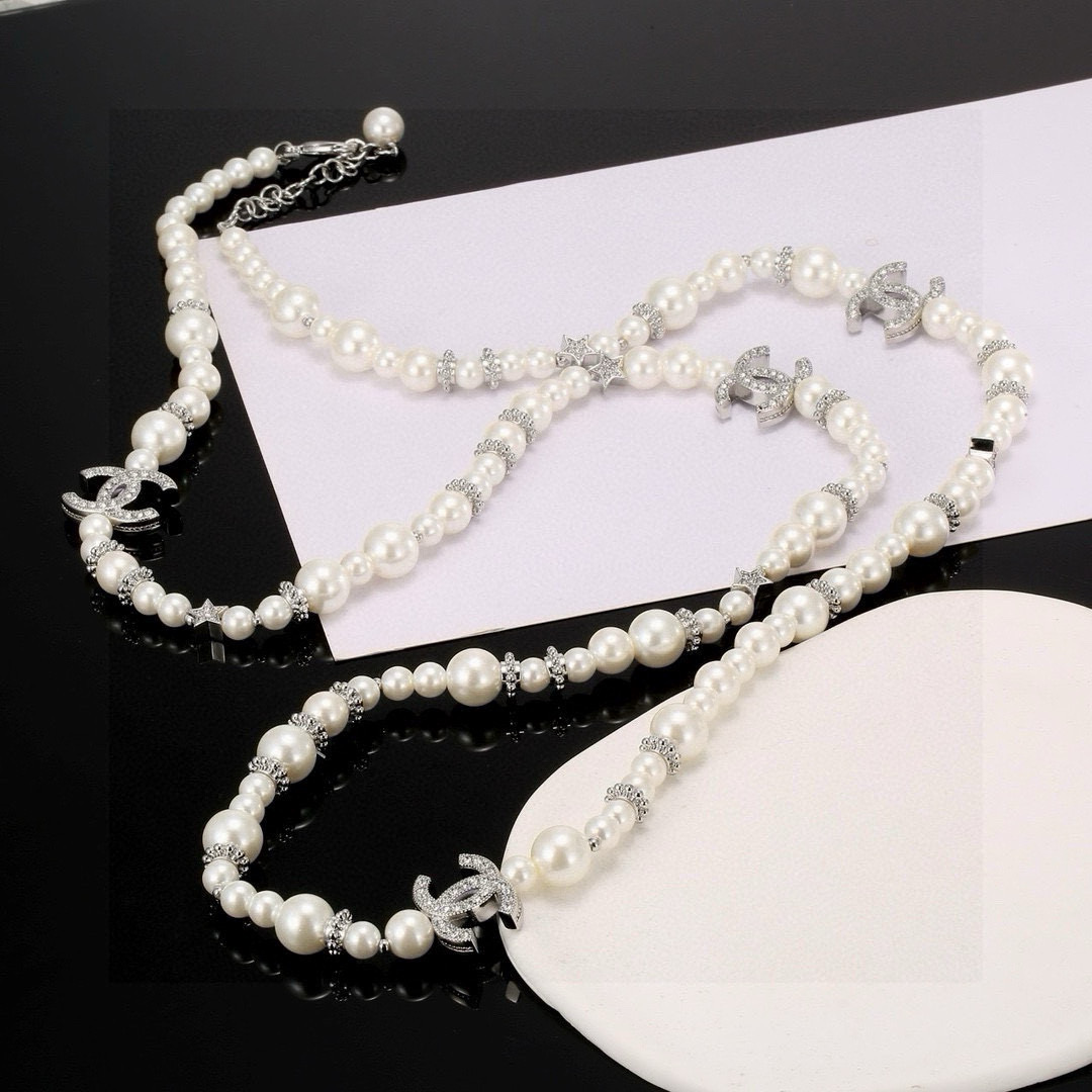 Chanel Haute Couture Haute Couture Fine Jewelry Necklace Bracelet Ring 2