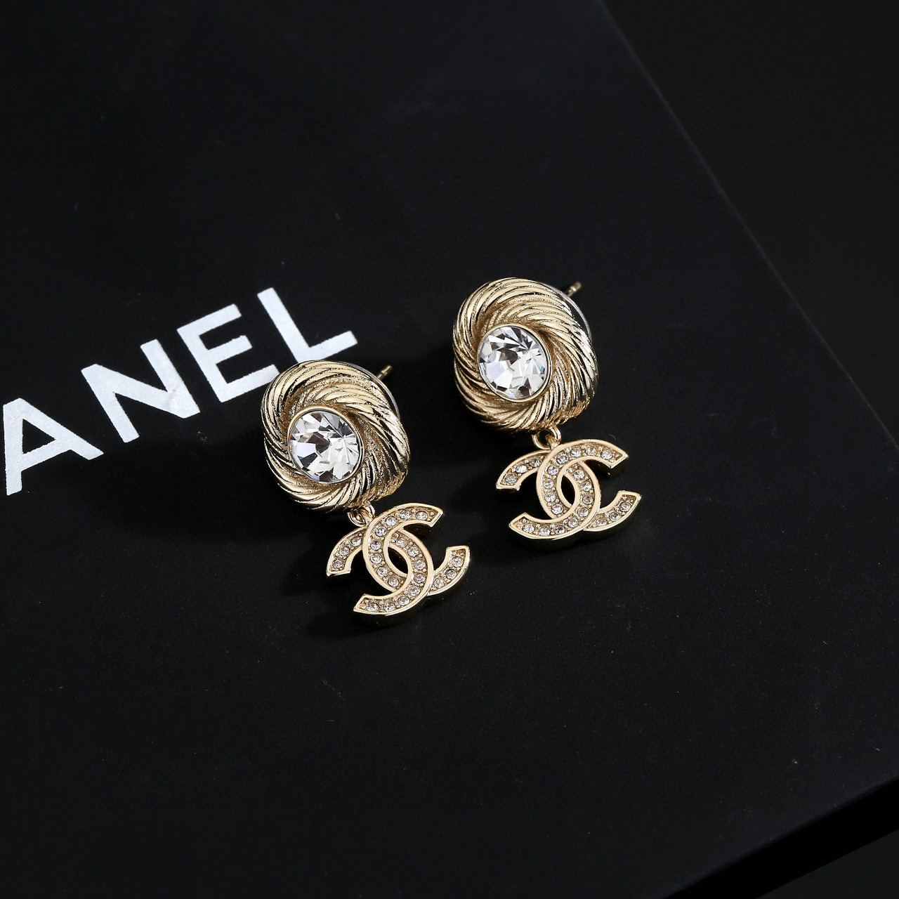 Chanel Haute Couture Haute Couture Fine Jewelry Necklace Bracelet Ring 2