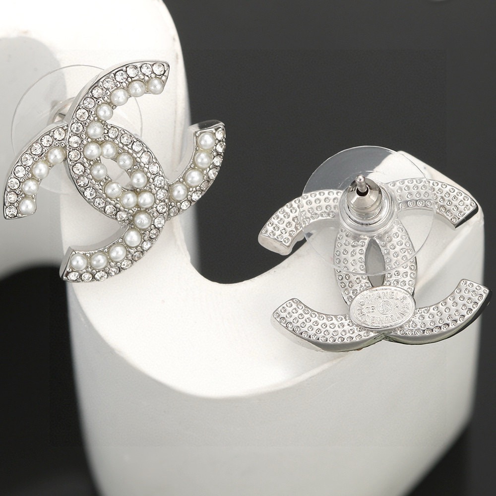 Chanel Haute Couture Haute Couture Fine Jewelry Necklace Bracelet Ring 3