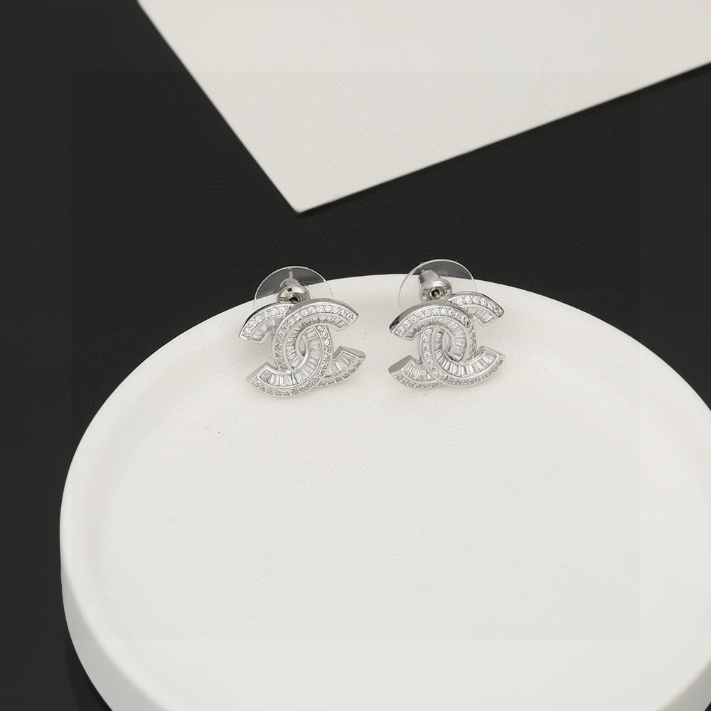 Chanel Haute Couture Haute Couture Fine Jewelry Necklace Bracelet Ring 3