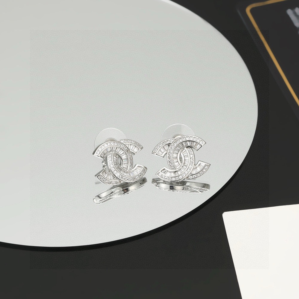 Chanel Haute Couture Haute Couture Fine Jewelry Necklace Bracelet Ring 2