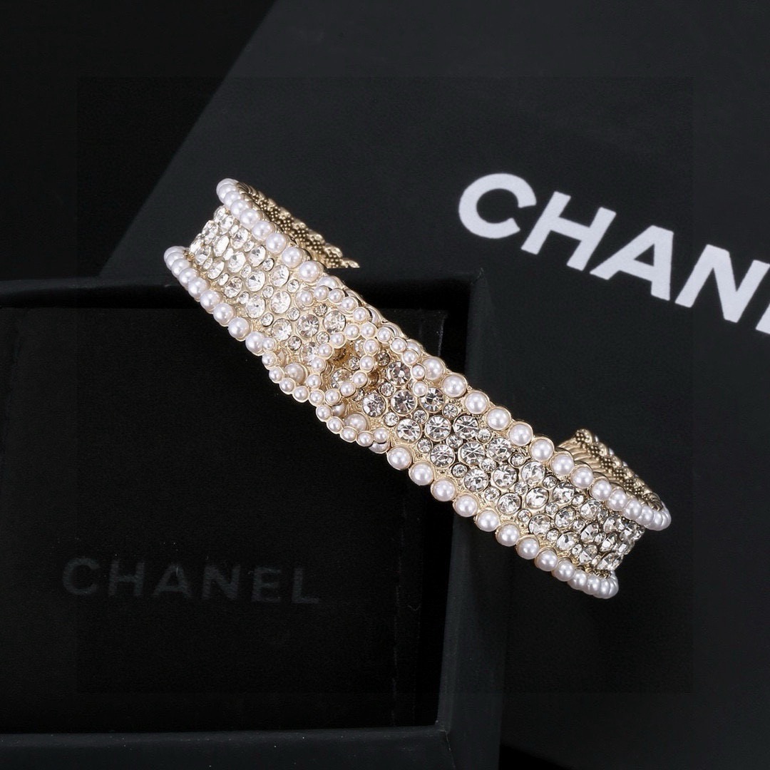 Rene Caovilla Haute Couture Haute Couture Fine Jewelry Necklace Bracelet 2
