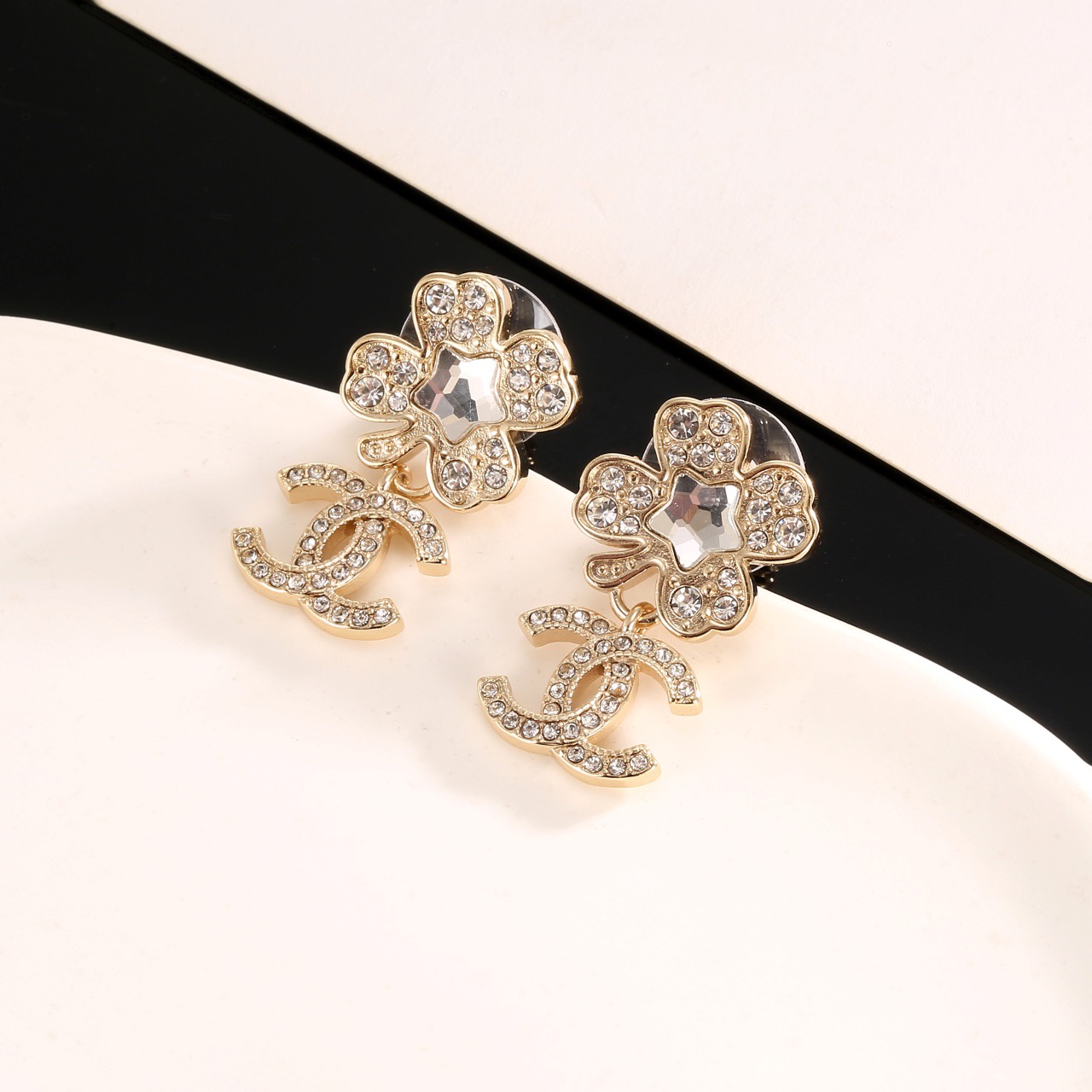 Chanel Haute Couture Haute Couture Fine Jewelry Necklace Bracelet Ring 8