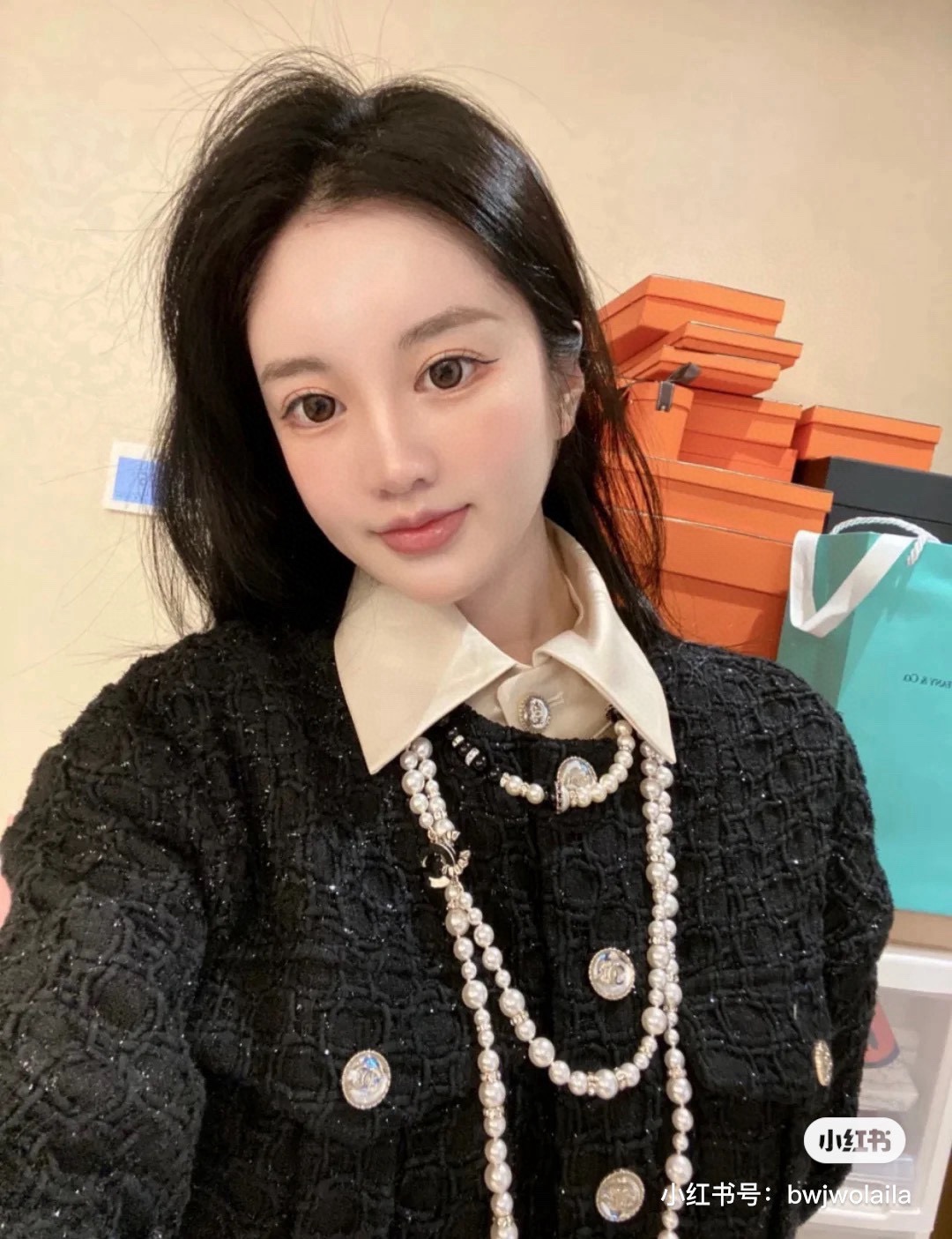 最新款Chanel 香奈儿双C珍珠项链 毛衣链非常好看，精致大方，好不好品质说话，全部都实拍，图片全程无