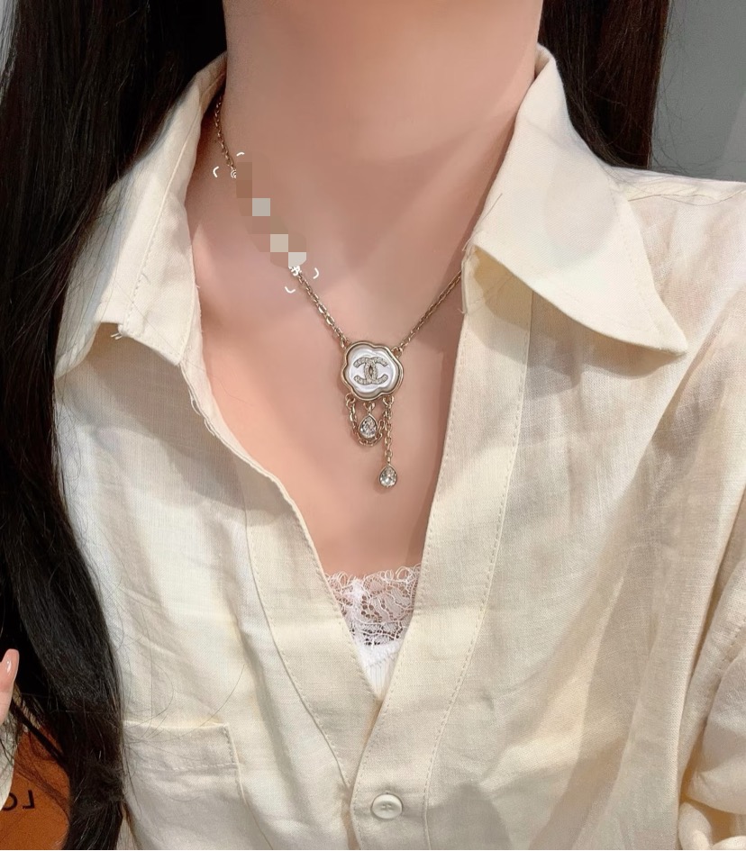 Chanel 香奈儿Chanel项链 精钢保色超个性 百搭款特别特别赞 整体细节非常令人惊喜