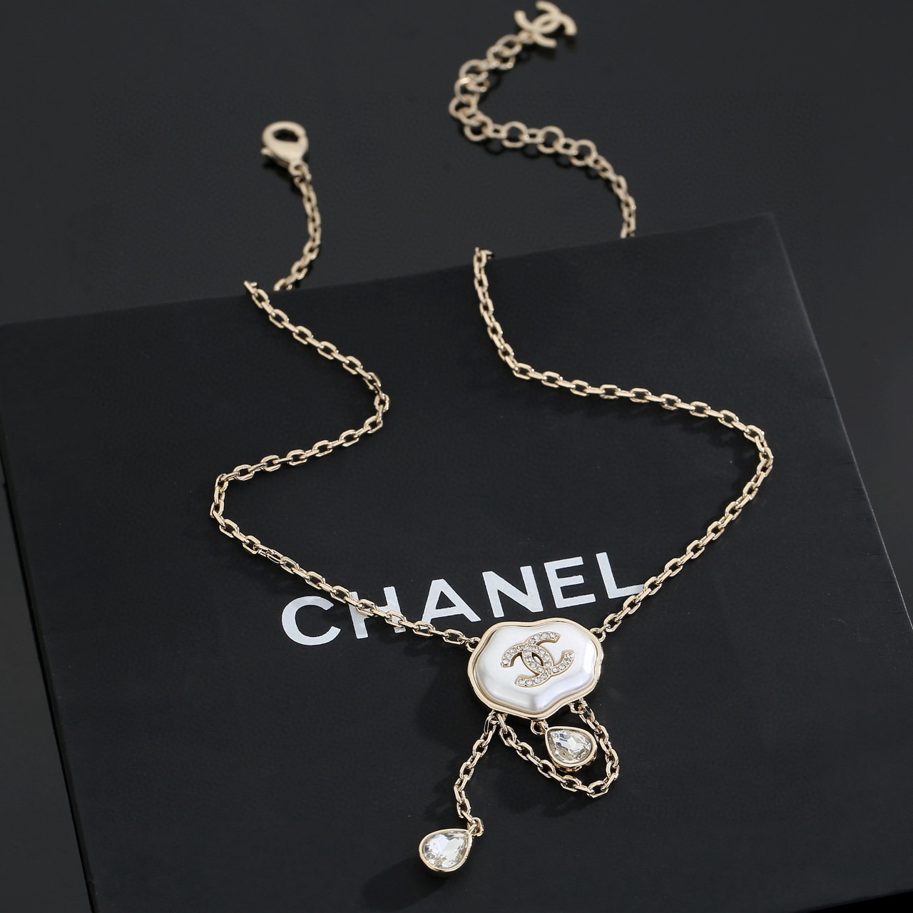 Chanel 香奈儿Chanel项链 精钢保色超个性 百搭款特别特别赞 整体细节非常令人惊喜
