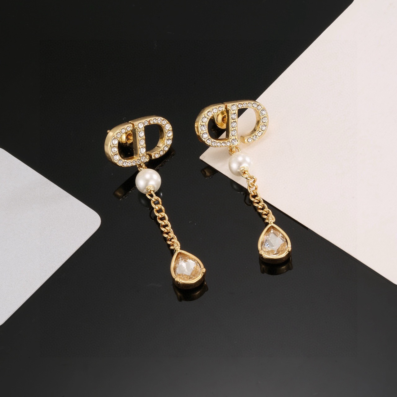 Dior 最新 迪奥火爆 各路
