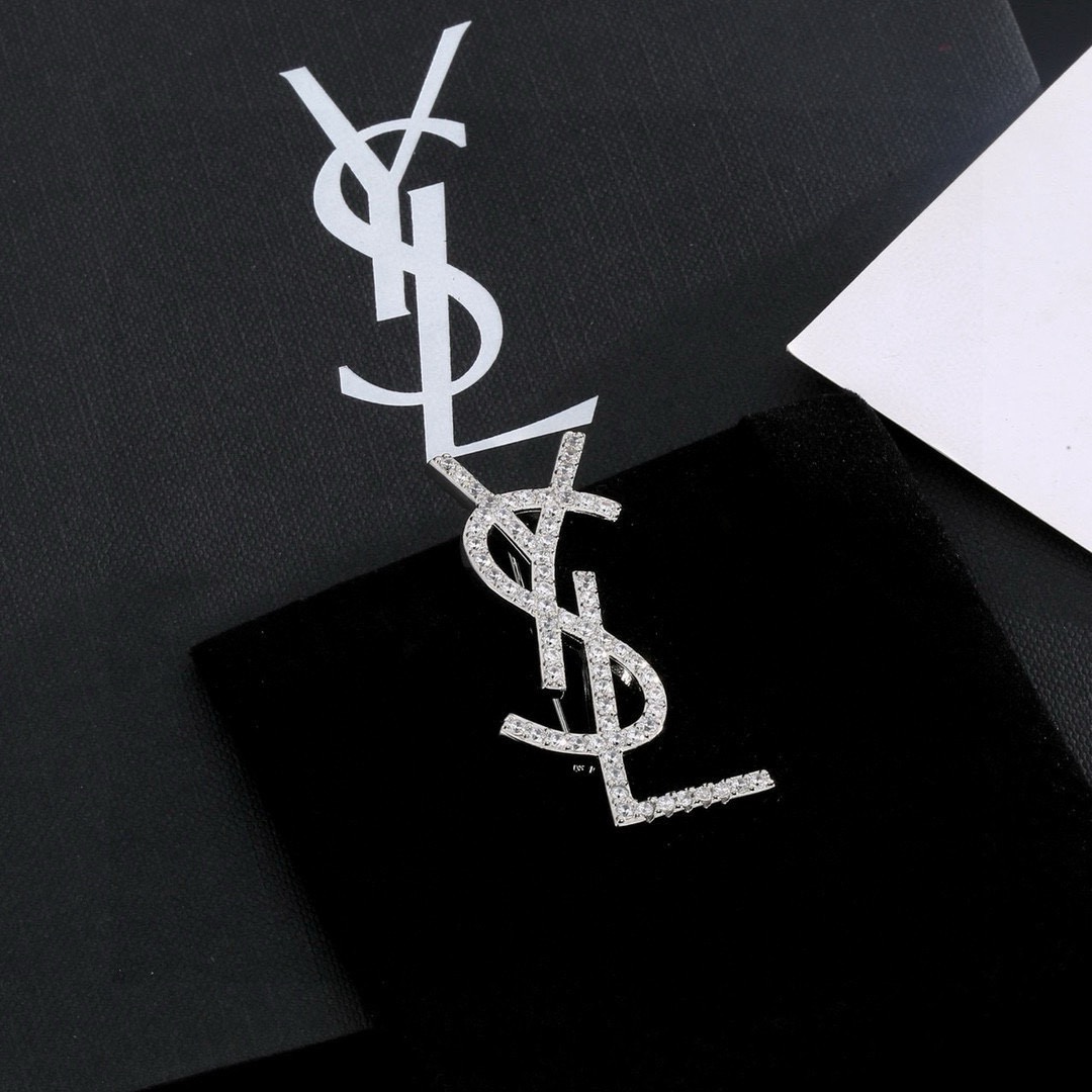 Saint Laurent 圣罗兰YSL 胸针 奢侈 百搭 犹如酒会礼服一般 绚烂多姿 最具个性魅力象征永远的不变的情怀