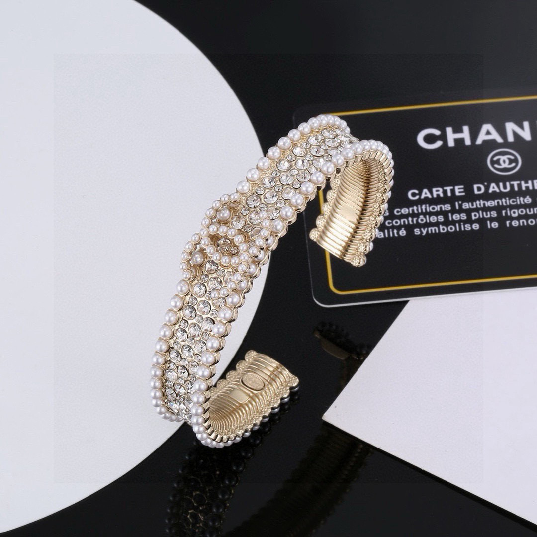 Chrome Hearts Ch@nel 新款手镯 高端品质 重工打造