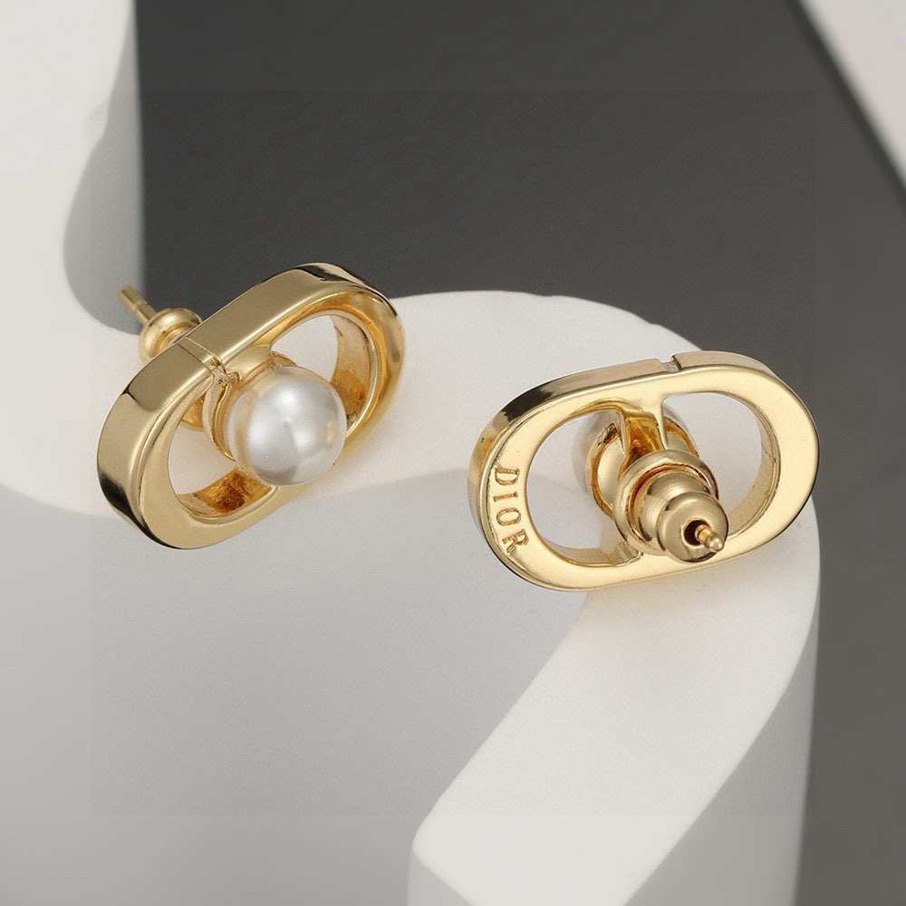Dior 迪奥金色 cd耳钉 zp打造 小巧