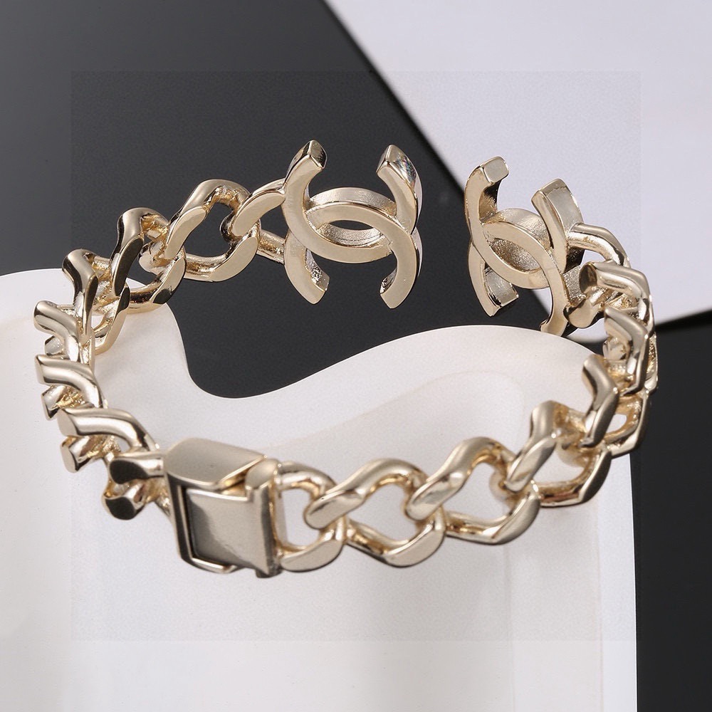 Chrome Hearts Ch@nel 香奈儿新款手镯 高端品质 重工打造