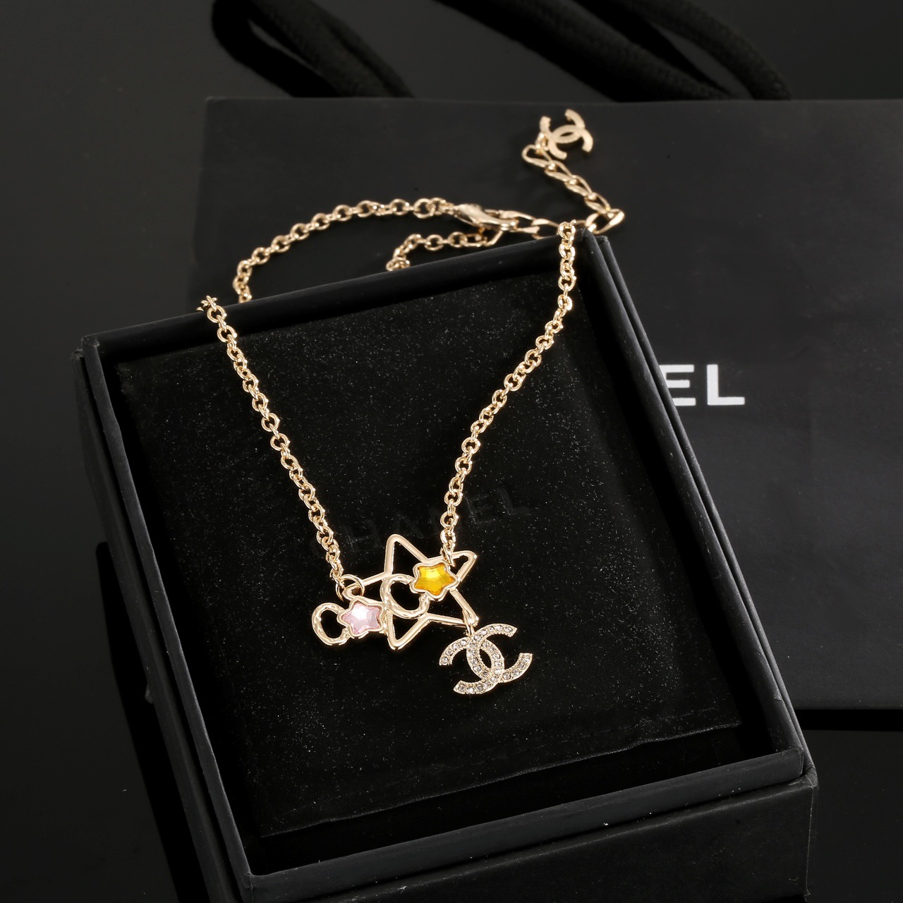 Chanel CHANEL 香奈儿星星项链 高端品质 同材质 做工 细腻 本 简约大方温文尔雅