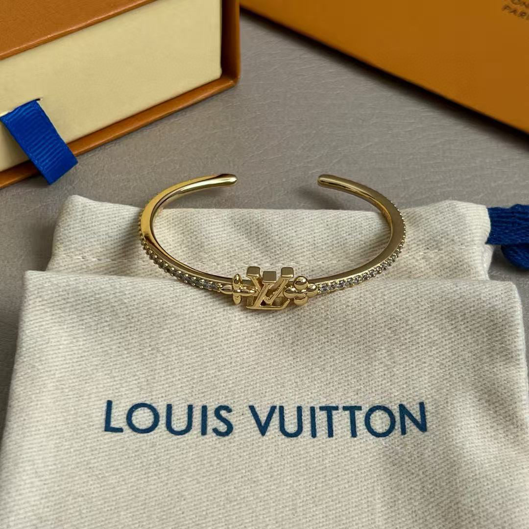 【Versión de precisión】 Pulsera de letras abiertas de Louis Vuitton, heredera de la exquisita artesanía, con u…