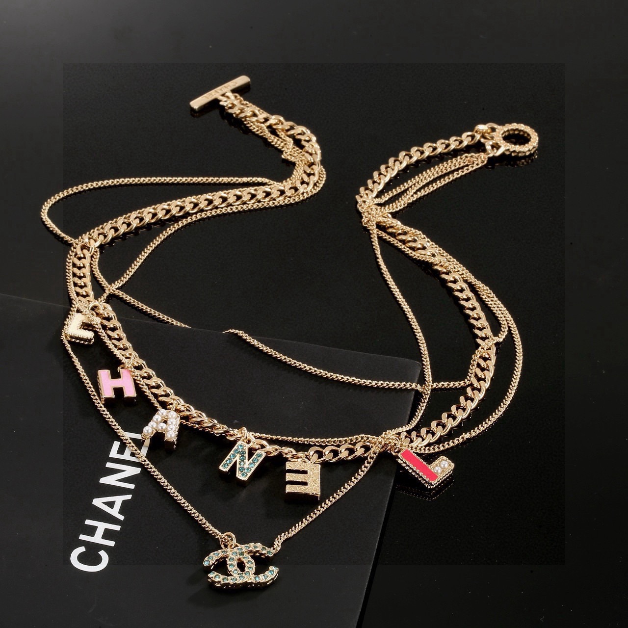 CHANEL blingbling