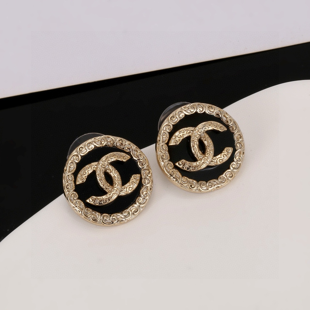 Chanel Haute Couture Haute Joaillerie Fine Jewelry Earrings Necklace 5