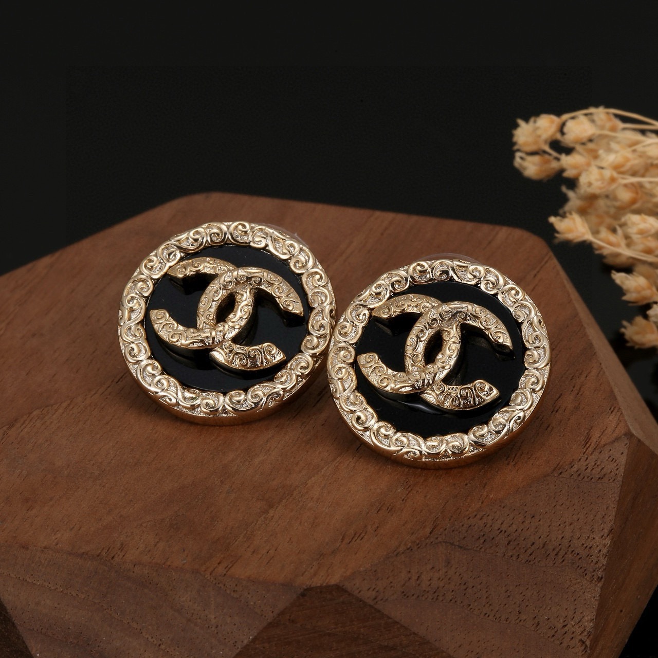 Chanel Haute Couture Haute Joaillerie Fine Jewelry Earrings Necklace 4