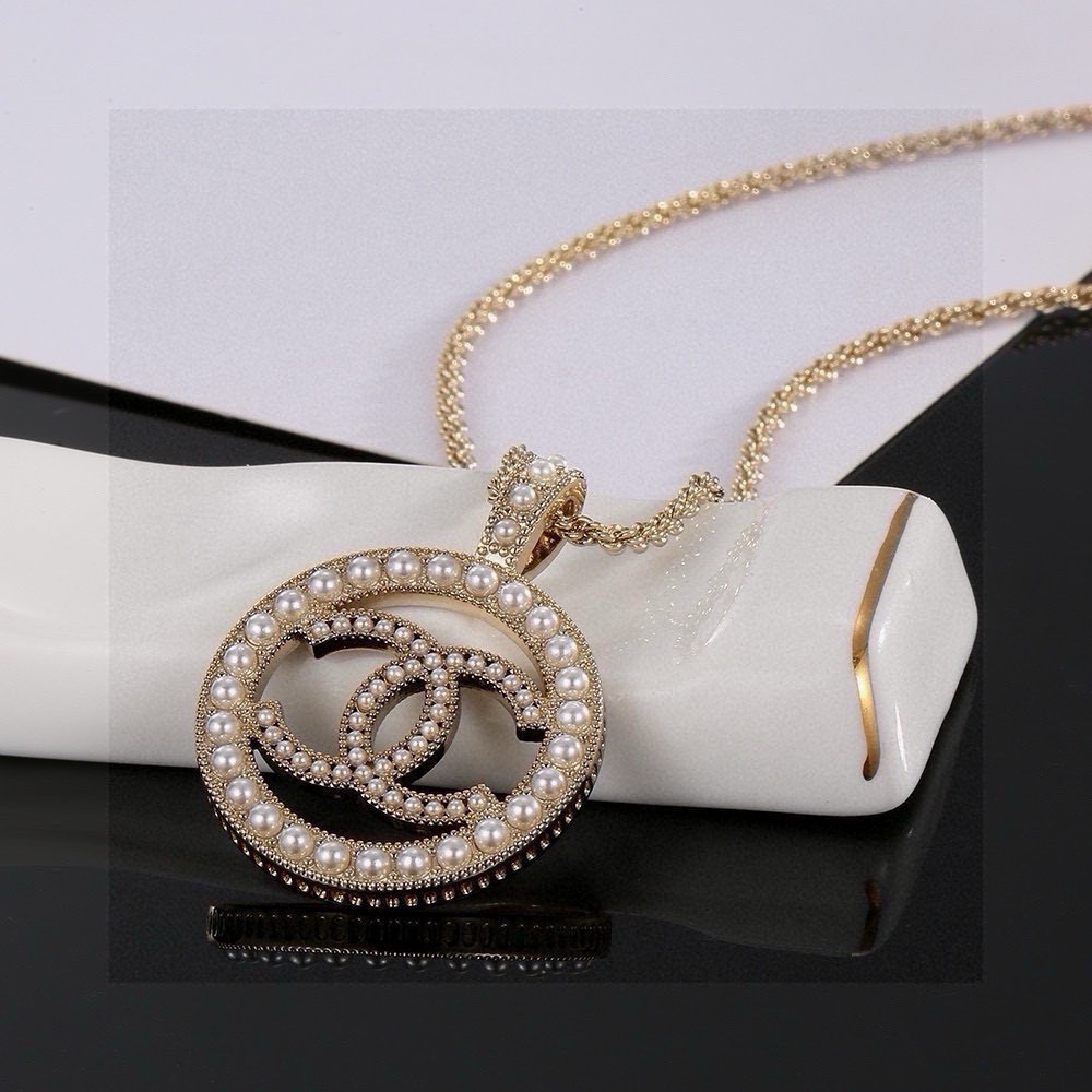 Chanel Haute Couture Haute Joaillerie Fine Jewelry Earrings Necklace 2