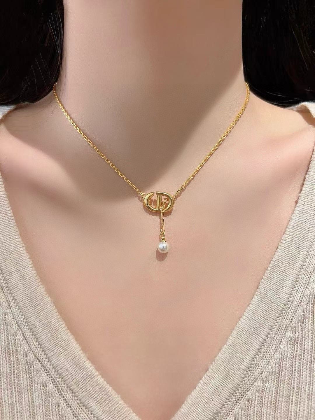 dior petit cd gold pearl drop necklace