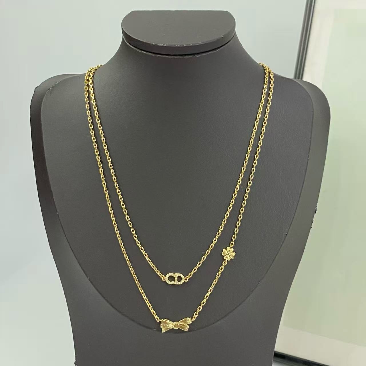 Dior Haute Joaillerie Fine Jewelry Earrings Necklace Ring Ref 7
