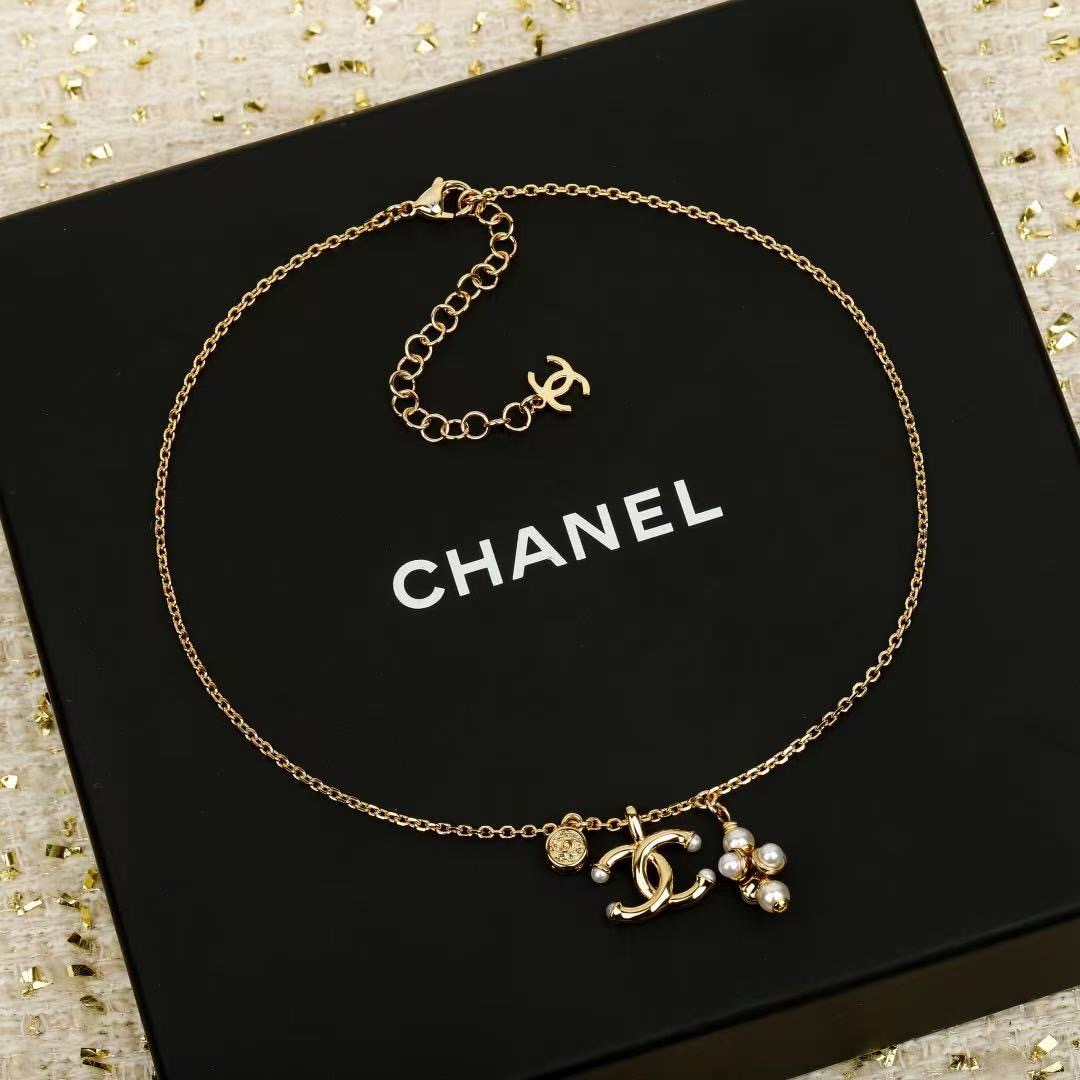 Chanel Haute Couture Haute Joaillerie Fine Jewelry Earrings Necklace 2