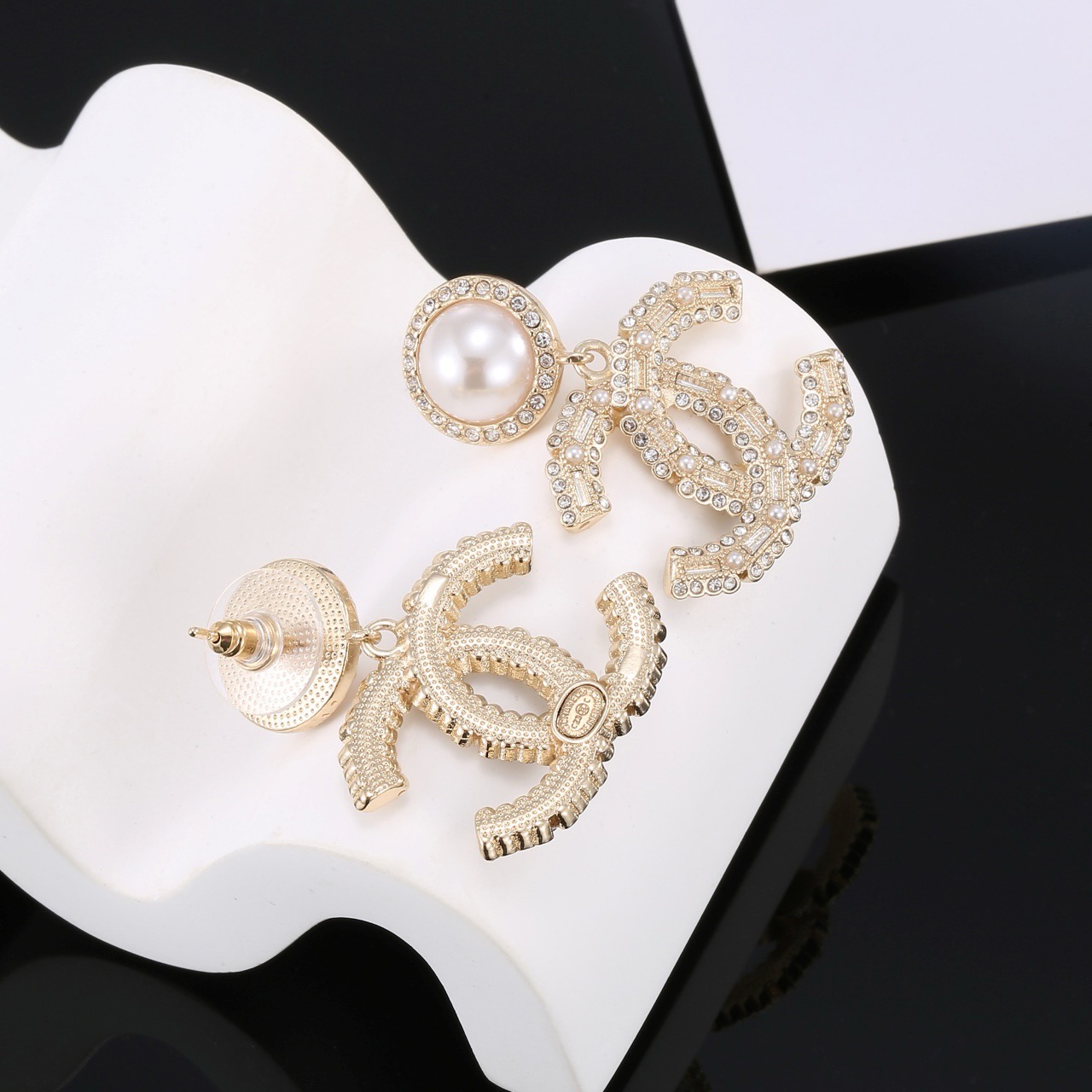 Chanel Haute Couture Haute Joaillerie Fine Jewelry Earrings Necklace 5
