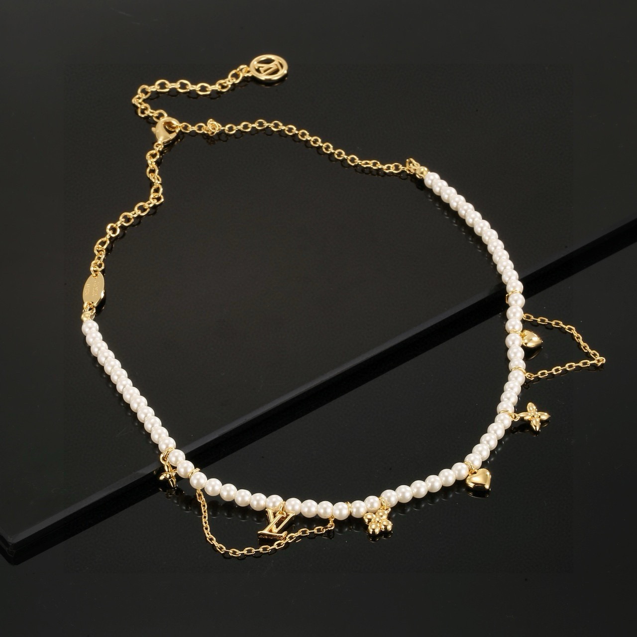 louis vuitton my lv pearl necklace