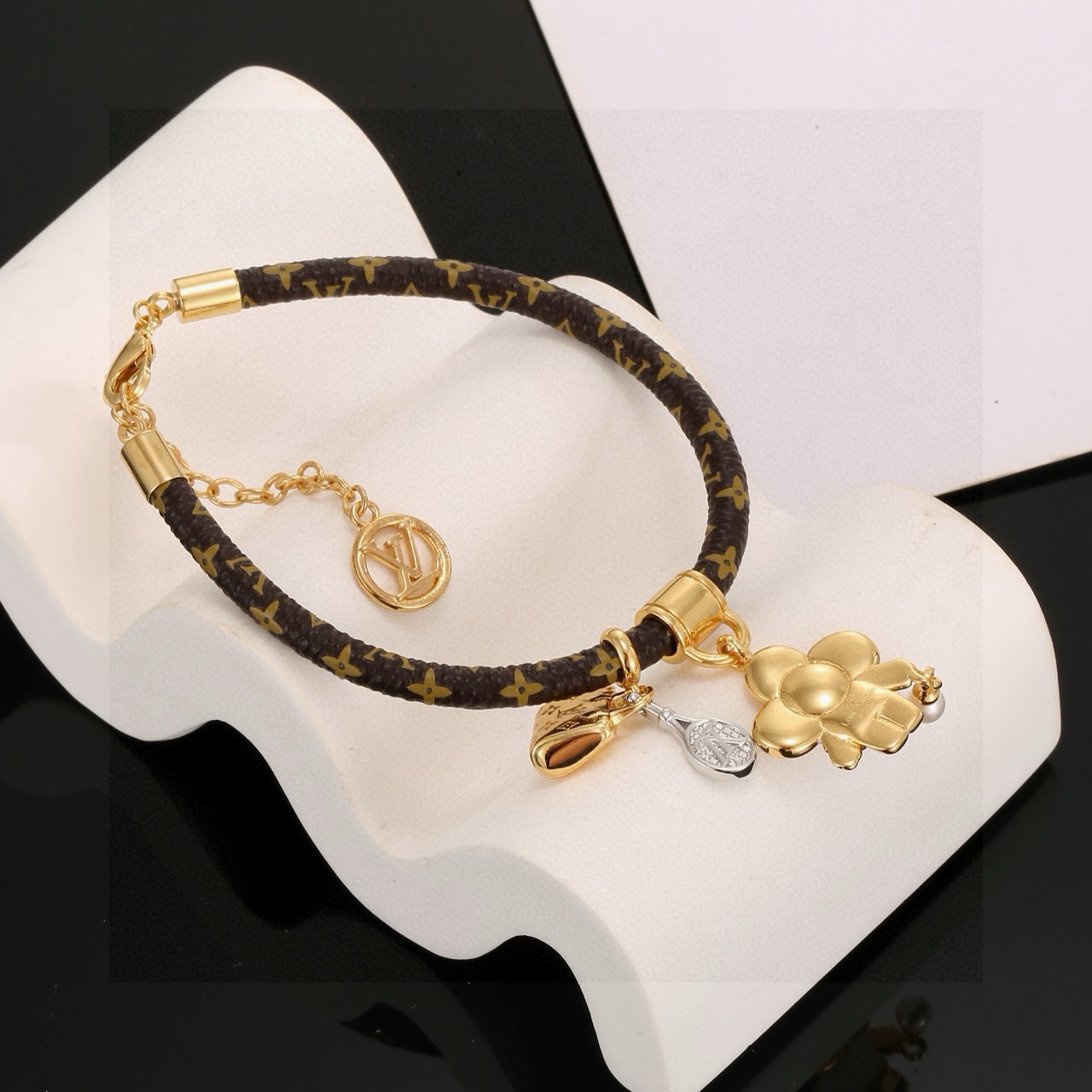 louis vuitton lv push bracelet