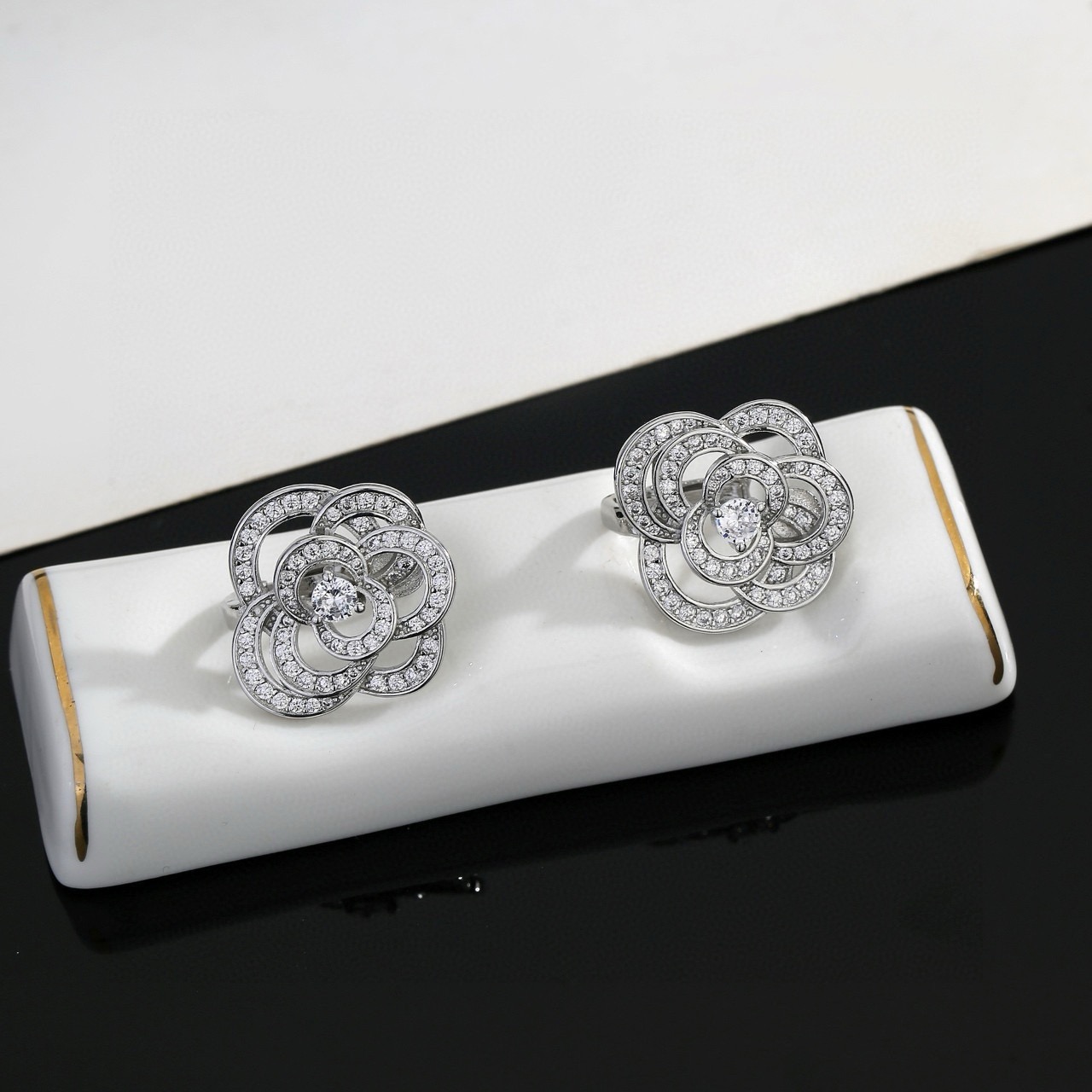 Chanel Haute Couture Haute Joaillerie Fine Jewelry Earrings Necklace 2