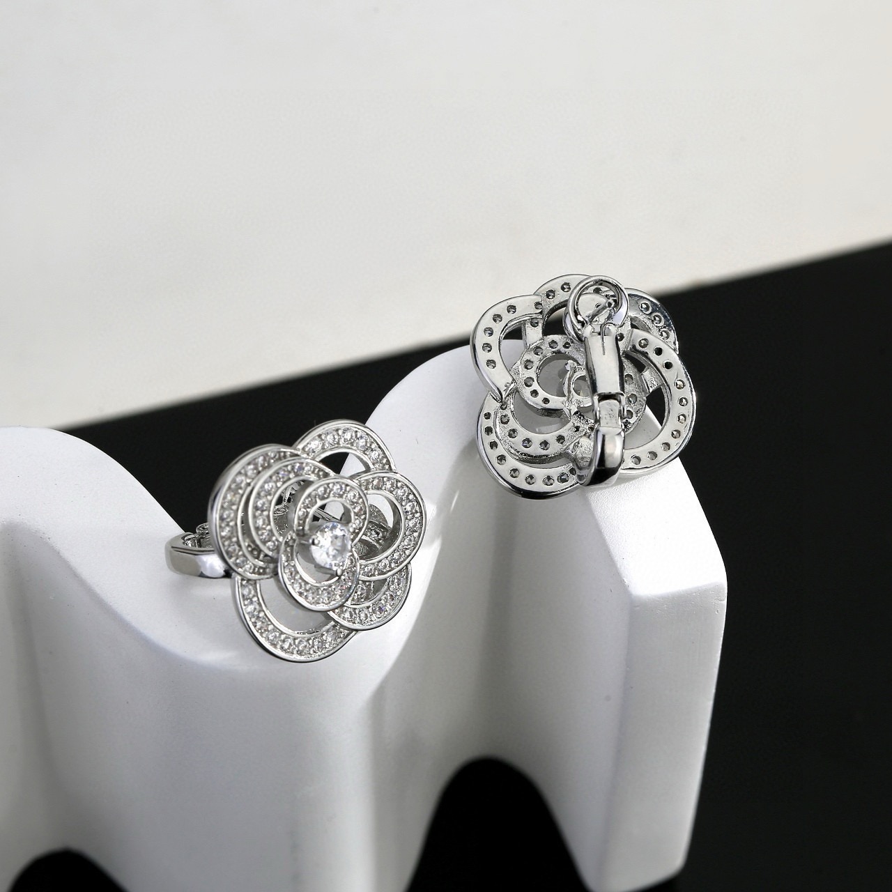 Chanel Haute Couture Haute Joaillerie Fine Jewelry Earrings Necklace 4