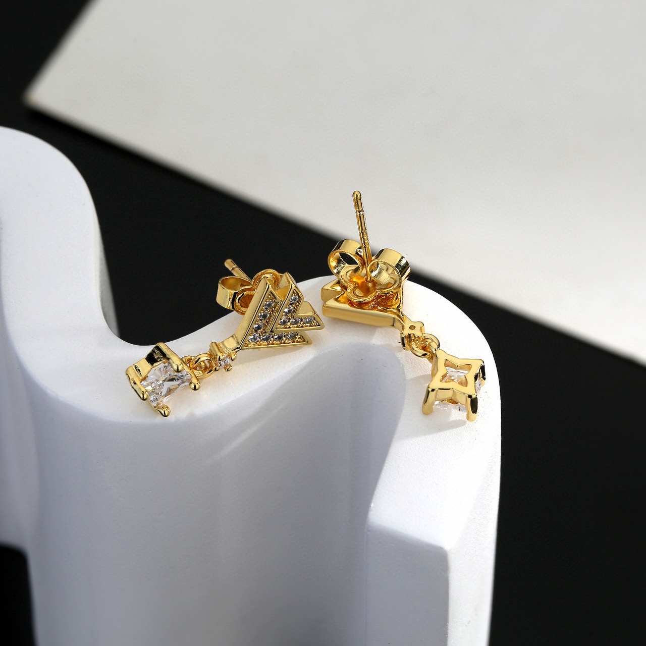 路易威登 Louis Vuitton 传世高定珠宝耳环项链戒指首饰 #990416CE 5