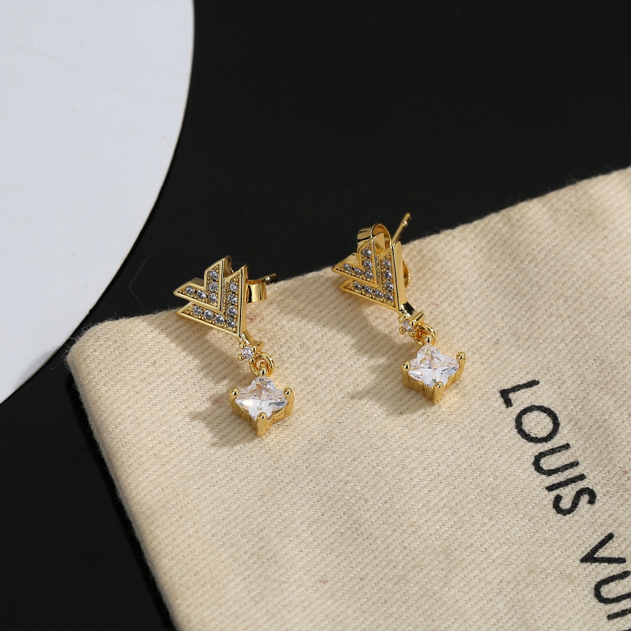 路易威登 Louis Vuitton 传世高定珠宝耳环项链戒指首饰 #990416CE 6
