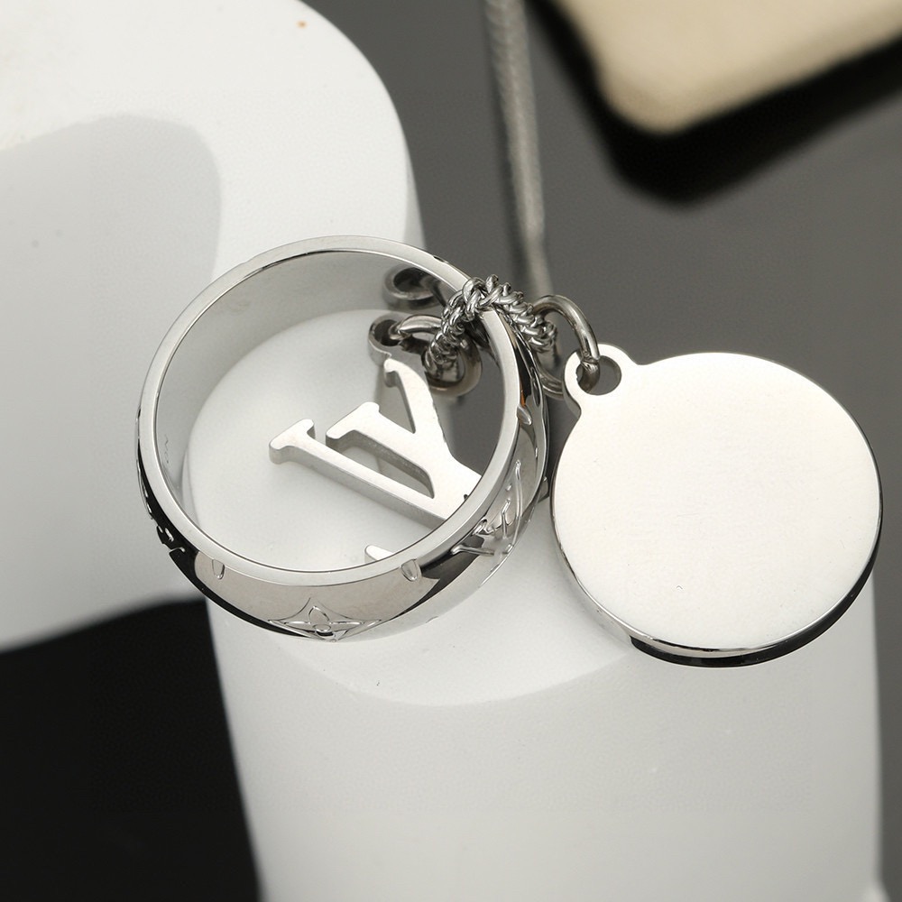 louis vuitton lv twig silver necklace