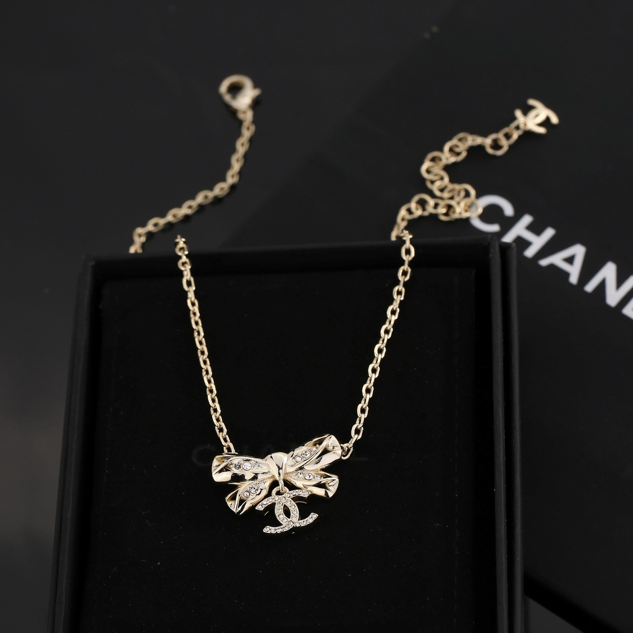 Chanel Haute Couture Haute Joaillerie Fine Jewelry Earrings Necklace 6