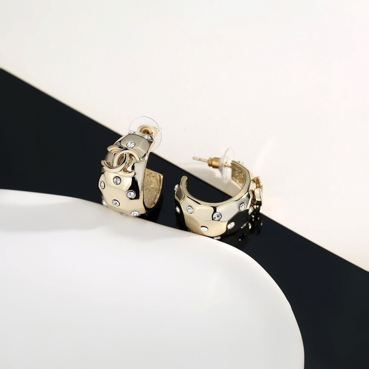 Chanel Haute Couture Haute Joaillerie Fine Jewelry Earrings Necklace 3