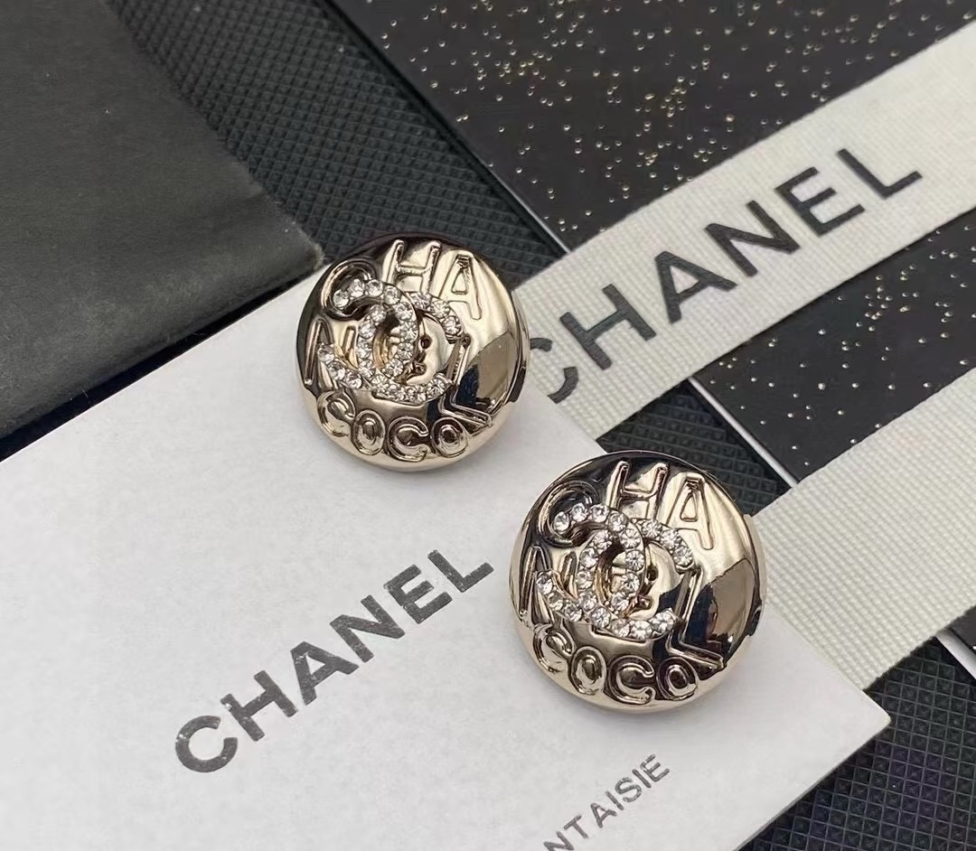 Chanel Haute Couture Haute Joaillerie Fine Jewelry Earrings Necklace 2