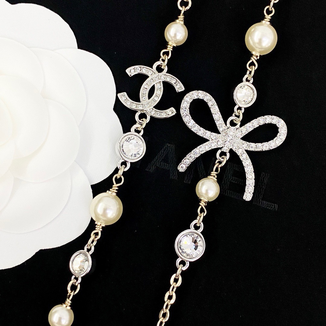 Chanel Haute Couture Haute Joaillerie Fine Jewelry Earrings Necklace 2