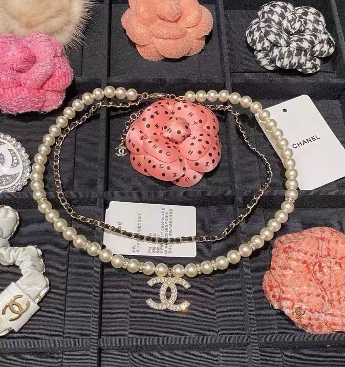 Chanel Haute Joaillerie Fine Jewelry Earrings Necklace Ring Ref 8