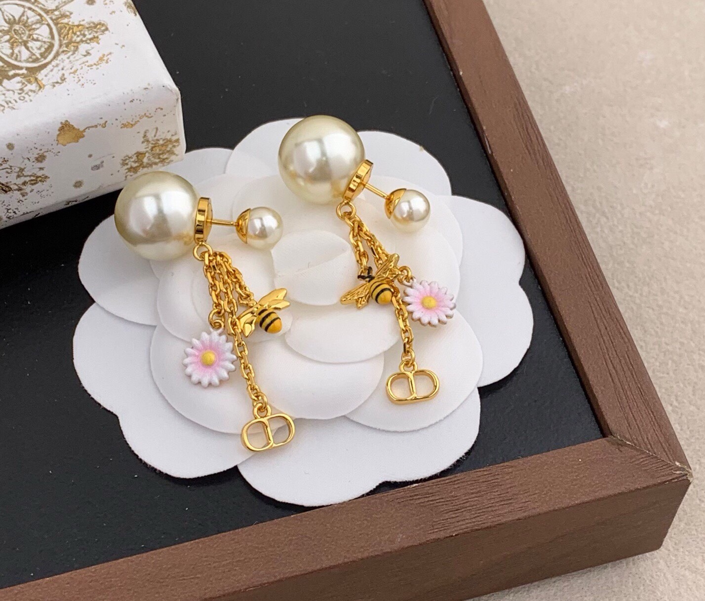 Dior Haute Joaillerie Fine Jewelry Earrings Necklace Ring Ref.6BDD81A6 7