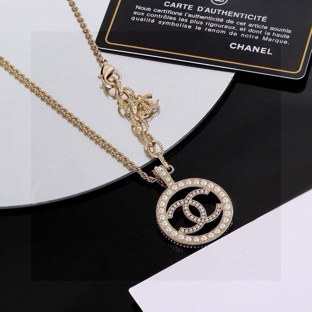 Chanel Haute Joaillerie Fine Jewelry Earrings Necklace Ring Ref 6