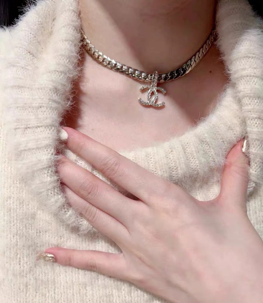 Chanel Haute Joaillerie Fine Jewelry Earrings Necklace Ring Ref 6