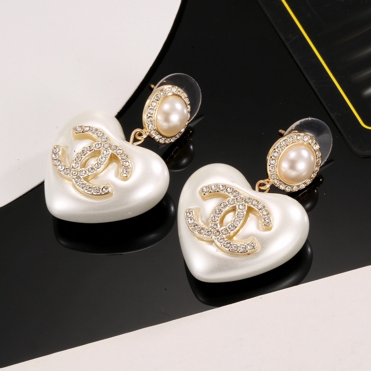 Chanel Haute Joaillerie Fine Jewelry Earrings Necklace Ring Ref.38D2DBDF 6