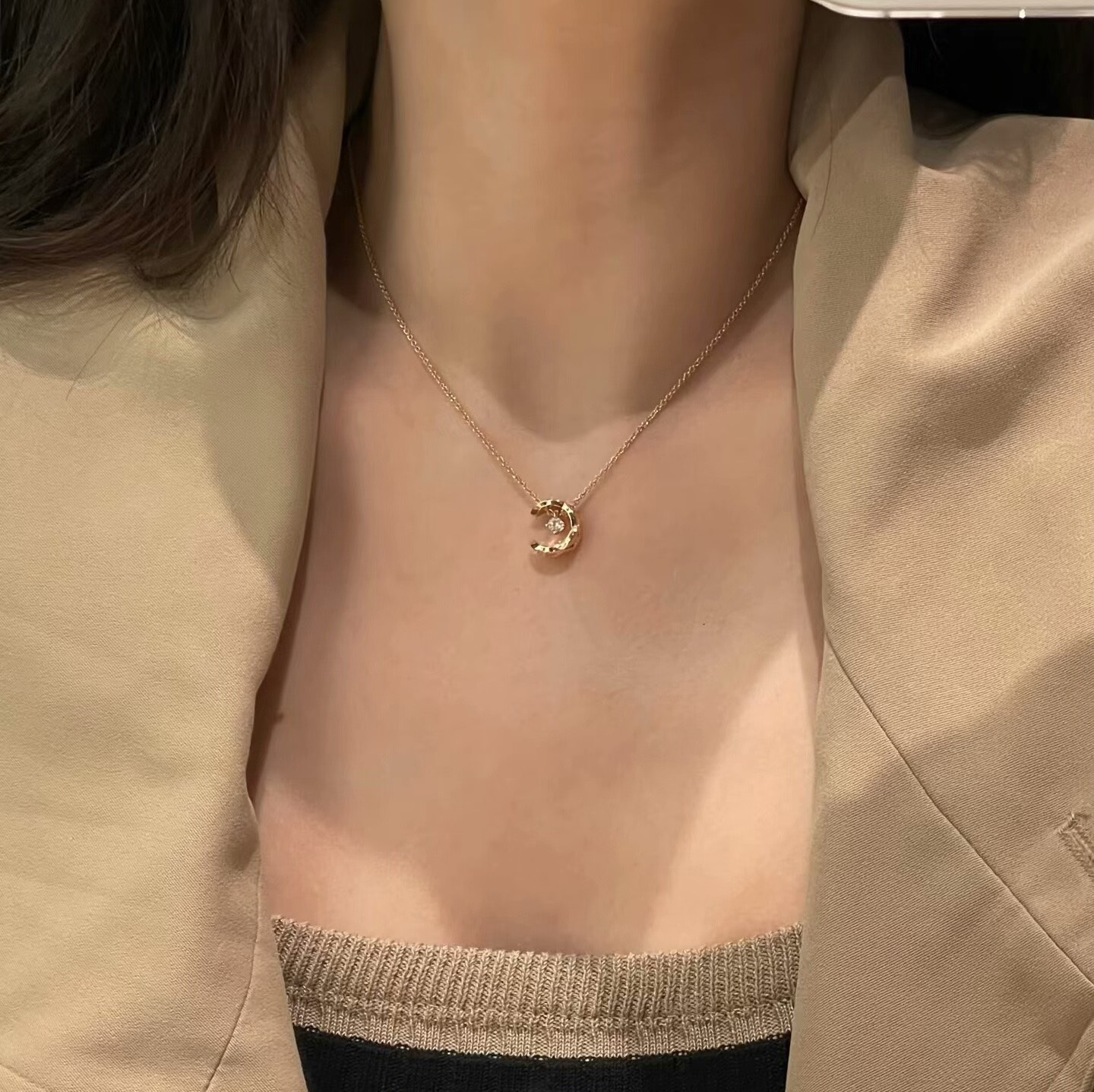 香奈儿Chanel的水冰月项链coco crush 7