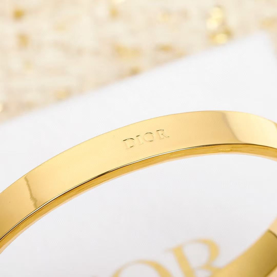 Dior ,white gold © bracelet bangle 9