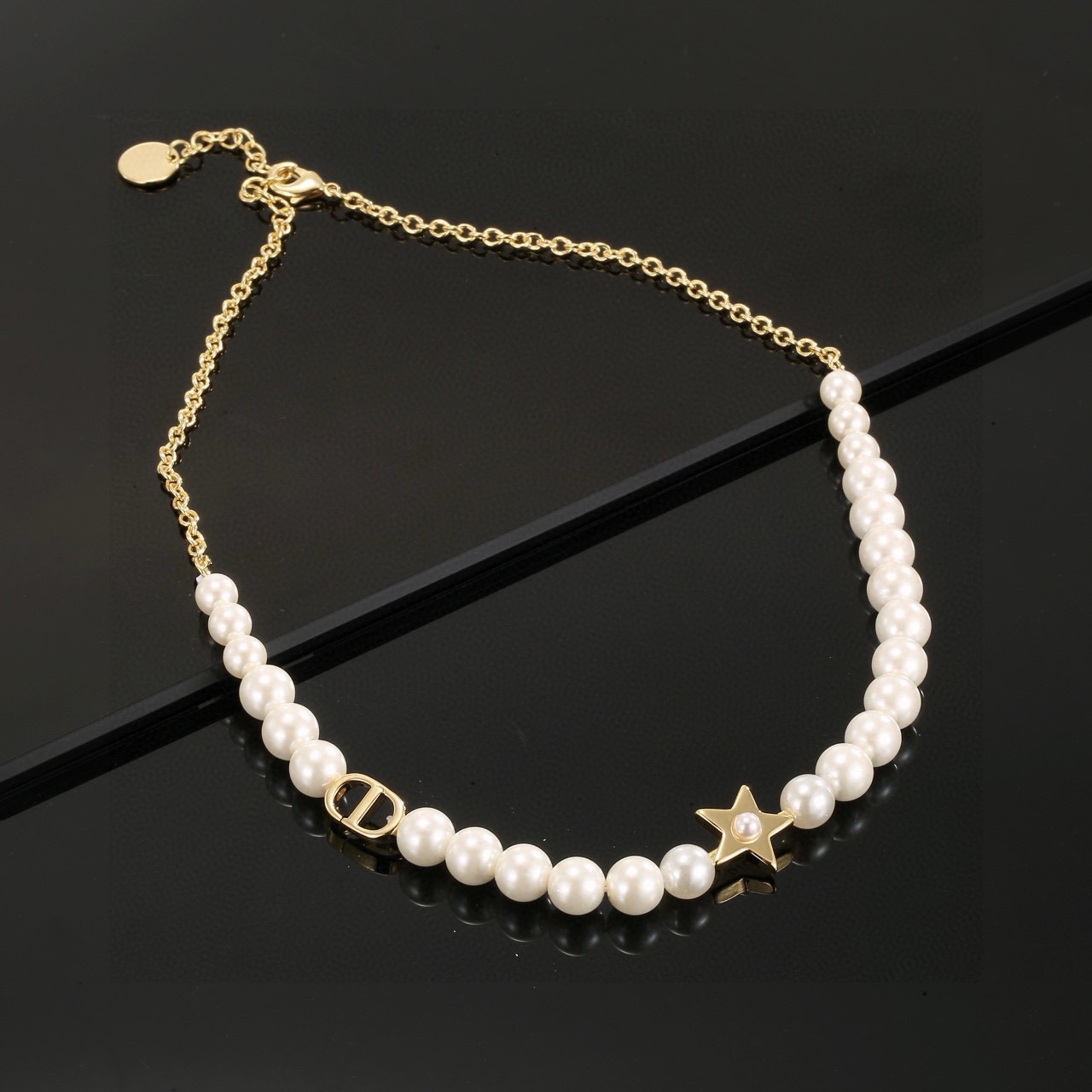 DiorCD necklace 2