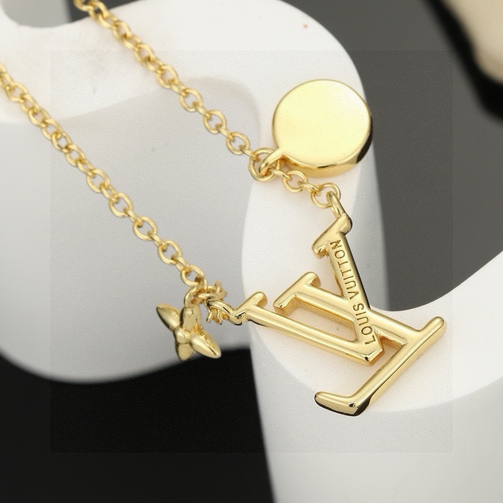 louis vuitton lv sweetheart necklace bracelet set
