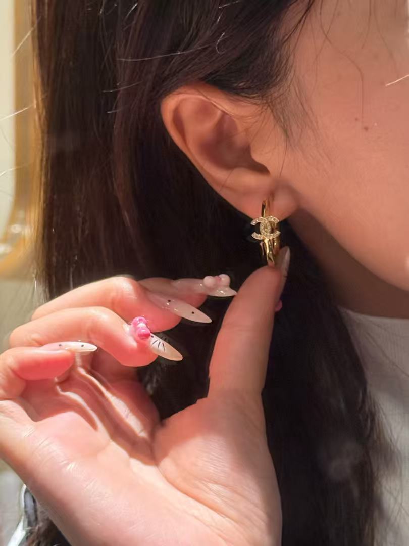 chanel pale gold cc pendant hoop earrings