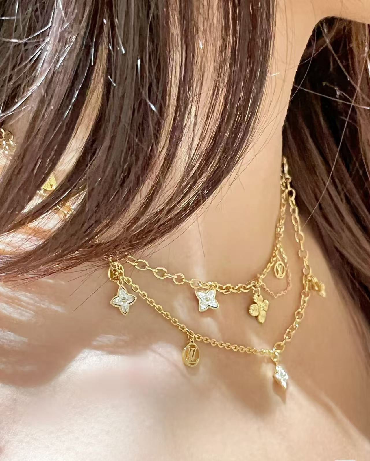 louis vuitton blooming strass necklace