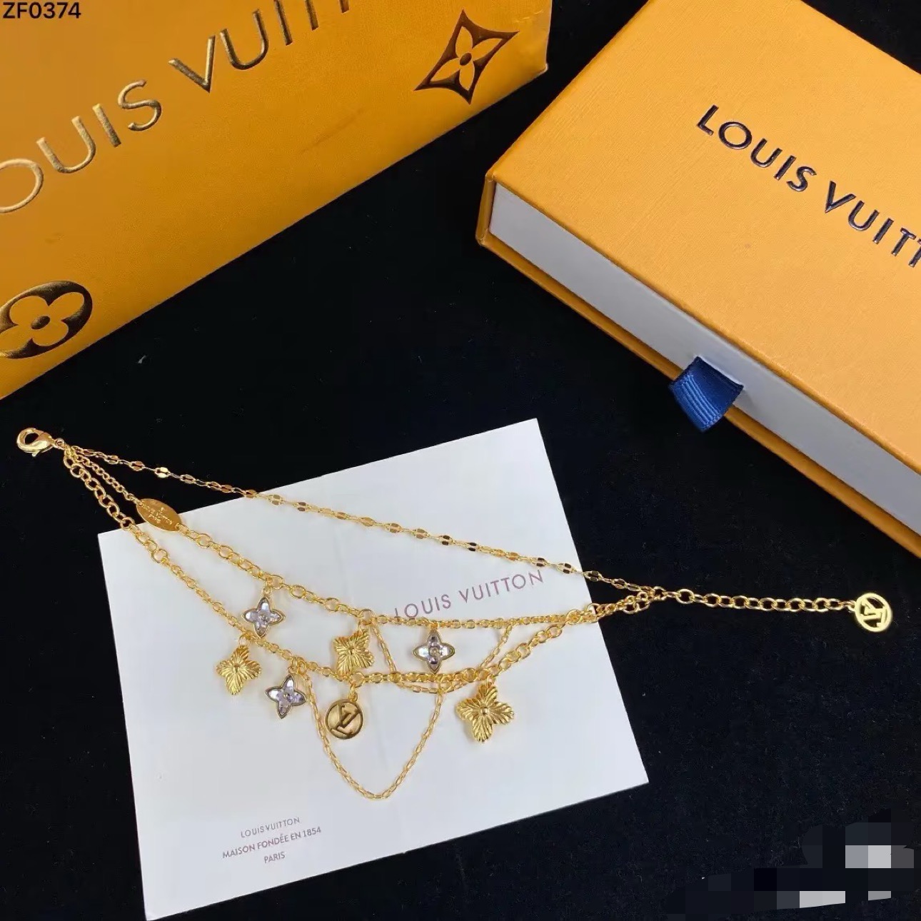 louis vuitton blooming strass necklace