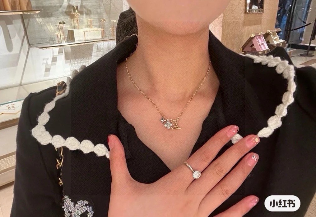 louis vuitton lv twig necklace