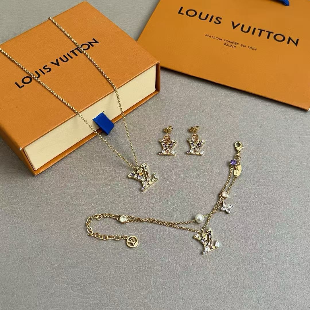 louis vuitton gold lv iconic charms bracelet